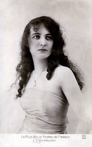Bayan Fransa 1920 (kartpostal) by Unbekannt