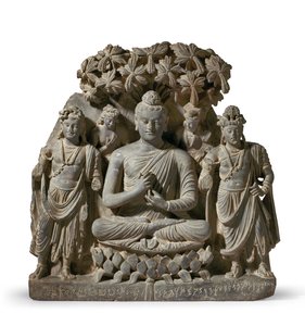 Buda Shakyamuni'nin Bodhisattvas'lı Rölyef Üçlüsü, 3.-4. Yüzyıl (gri şist) by Unbekannter Künstler