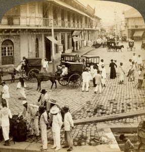 Rosario Yolu ve Binondo Kilisesi, Manila, Filipinler. by Underwood and Underwood