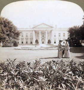 Beyaz Saray, Milletler Şefinin tarihi konutu - kuzey cephesi Washington, DC, 1908 by Underwood and Underwood