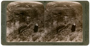 Brook Cherith ve Elijah Manastırı geçidi, Filistin, 1890. by Underwood and Underwood