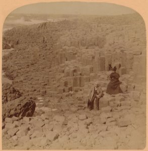 Harika Devler Geçidi, Antrim Kontluğu, İrlanda, 1899. by Underwood and Underwood
