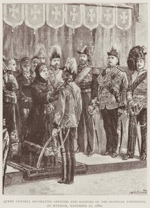 Kraliçe Victoria subayları ve askerleri süslüyor by Unknown Artist