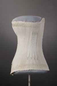 düğün korse by Unknown artist