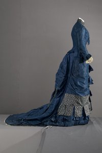 Nedime elbisesi by Unknown artist