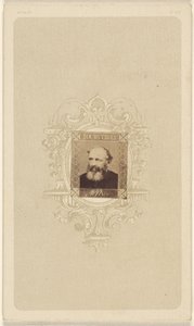 [Kırlaşan dolgun sakallı kimliği belirsiz kel adam] by Unknown artist