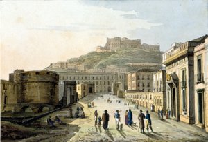 Napoli şehrine bakan strada del molo ve Castel Sant