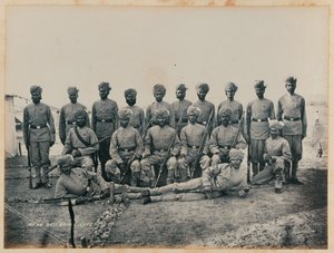 28 Bombay Yerli Piyade Sepoys by Unknown photographer