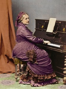 Clara Schumann (1819 -1896), Alman piyanist ve besteci, piyano başında - Clara Schumann