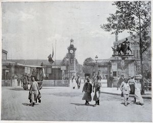 La Villette mezbahalarına giriş by Unknown photographer