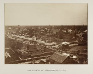 Fotoğraf albümündeki fotoğraf by Unknown photographer