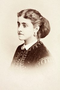 Adelina Patti'nin Portresi by Unknown photographer