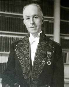 Louis-Victor-Pierre-Raymond De Broglie