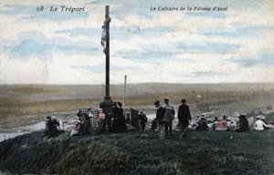 Aval uçurumunun Calvary'si. Treport. 20. yüzyılın başından renkli bir fotoğraf. by Unknown photographer
