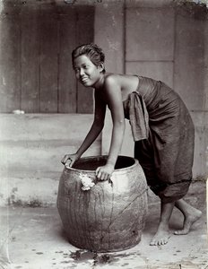  by Unknown photographer