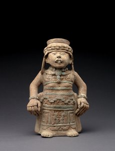 Ayakta Kadın Figürü, 600-900 (pigmentli pişmiş toprak)