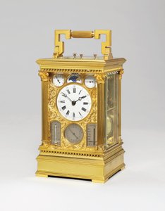 Fransız pirinç grande sonnerie tam takvim, ay evresi, barometre ve termometre ile sekiz günlük araba saati, c.1880 by Victorien Boseet