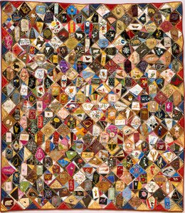 Çılgın Yorgan (ipek, pamuk, yün, keten, parçalı, işlemeli) by Victoriene Parsons Mitchell