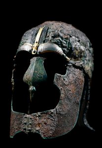 Viking Öncesi Sanat: Savaşçının miğferi, 6.-9. yüzyıl Göçler dönemi