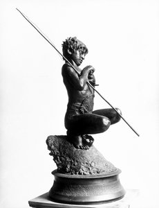 Küçük balıkçı (bronz)