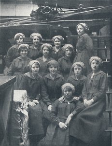 Çocuklar Eve Dönünceye Kadar, 1917 by Watson and Viney Hazell