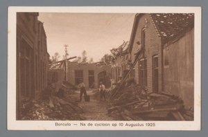 Borculo -- 10 Ağustos 1925'teki kasırgadan sonra