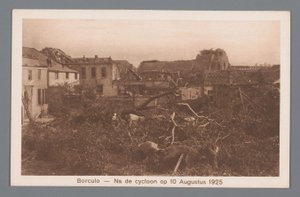 Borculo -- 10 Ağustos 1925'teki kasırgadan sonra