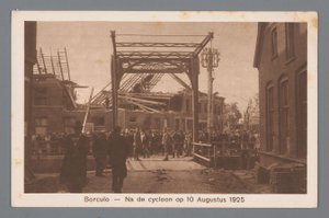 Borculo -- 10 Ağustos 1925'teki kasırgadan sonra