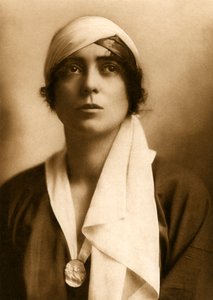 Leydi Constance Stewart Richardson, c1913. by White Studios