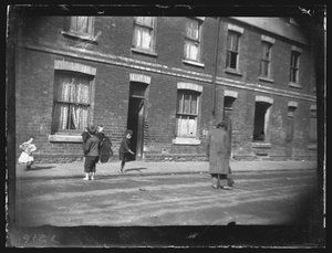 Nora Caddesi, Cardiff, 1892.
