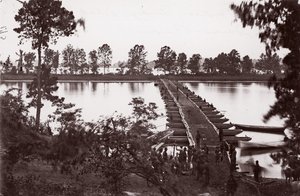 James Nehri üzerindeki Pontoon köprüsü, yaklaşık. 1864.