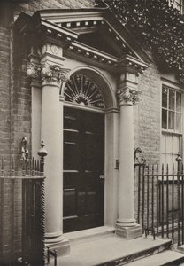 Kapı, Redhill Road, Reigate, Surrey (s/b fotoğraf)