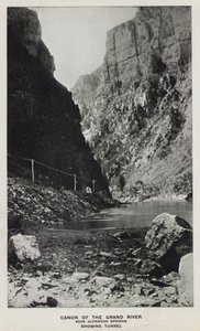 Colorado Kanyonları: Grand River Canon, Glenwood Springs Yakınında, Tünel Gösteriliyor (s/b fotoğraf) by William Henry Jackson
