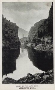 Colorado Kanyonları: Grand River Canon, Glenwood Springs Yakınında, Aynayı Gösteriyor (s/b fotoğraf) by William Henry Jackson