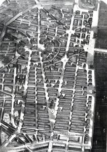 Sör Christopher Wren'in Bıraktığı Plan Üzerine İnşa Edilen Londra Şehri Vizyonu, Bay Godwin yönetiminde çizildi, 'The Builder'da yayınlandı, 4 Temmuz 1875 by Worthington G. Smith