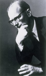 Arthur C Clarke, İngiliz bilimkurgu yazarı ve mucit by Frederick (attr. to) Barnard