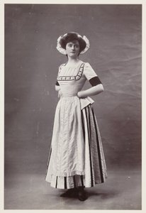 Edward dönemi portresi, 18. yüzyıl elbiseli kadın by John Pardon