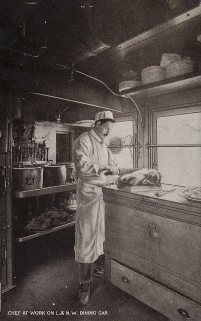 L ve KB Yemek Arabasında şef iş başında (s/b fotoğraf) by (after) English photographer