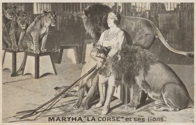 Martha "La Corse" ve aslanları (s/b fotoğraf) by (after) French Photographer