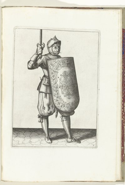Taraklı ve meçli tatbikat: asker çizilmiş meçi yüzünün yukarısında tutmaz (no. 5), 1618 Nassausche Wapen-Handelinge, van Schilt, Spies, Rappier ve Targe: beyde figuerlick betimlenmiş, yeni düzenden sonra çerçevelenmiş by Adam van Breen