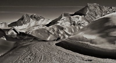 enerji,2019,(fotoğraf) by Alex Caminker