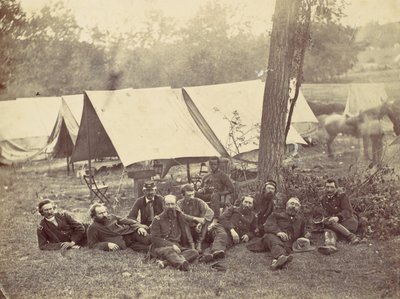 Potomac, Antietam, Ekim 1862, 1862 Ordusu Karargahında Grup. by Alexander Gardner