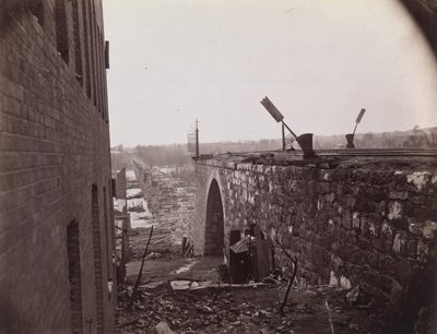 Richmond & Petersburg Demiryolu Köprüsü Harabeleri, Richmond, Virginia, ca. 1865. by Alexander Gardner
