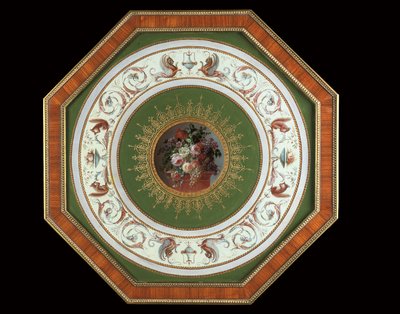 Louis XVI tarzı bir gueridon