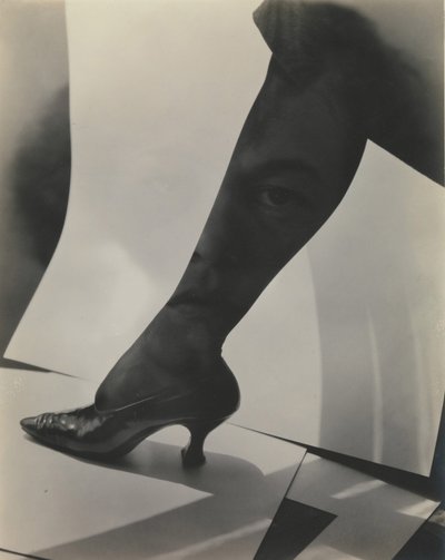 dorothy gerçek by Alfred Stieglitz