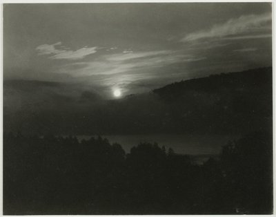 Eşdeğer by Alfred Stieglitz
