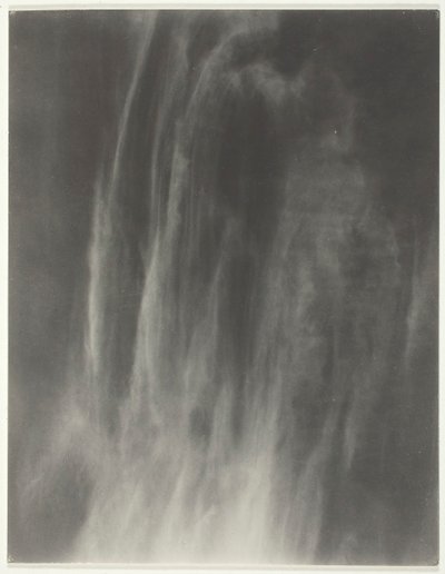 Eşdeğer, 1925. by Alfred Stieglitz