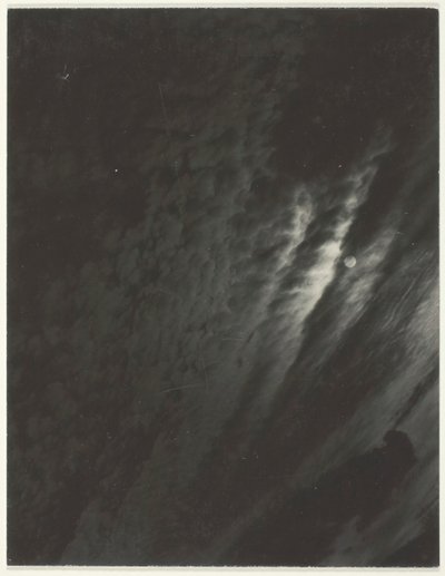 Eşdeğeri, Set A Third Set, Baskı 4, 1929. by Alfred Stieglitz