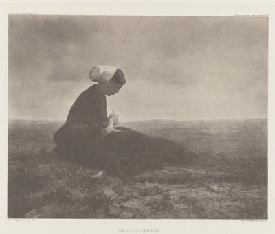 Netzflickerin (Ağları Onarmak), Katwijk 1894 by Alfred Stieglitz