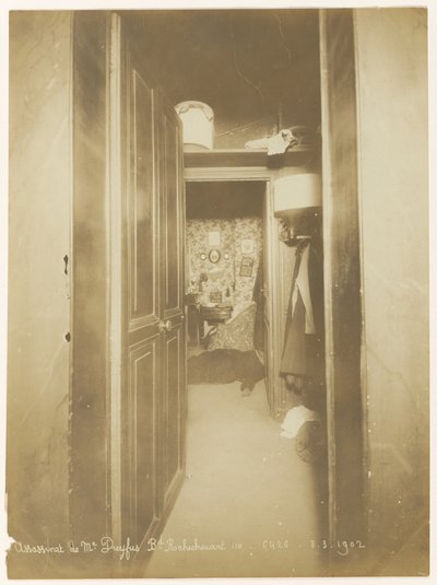  by Alphonse Bertillon